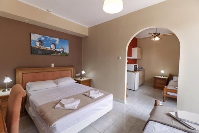 Moka Evia Island Hotel Akhladheri Bagian luar foto