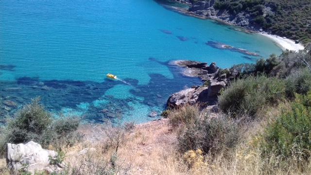 Moka Evia Island Hotel Akhladheri Bagian luar foto